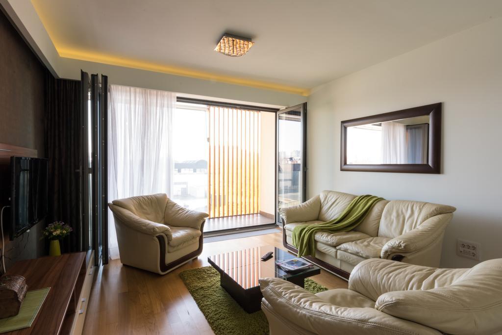Apartment Mercedes Белград Номер фото